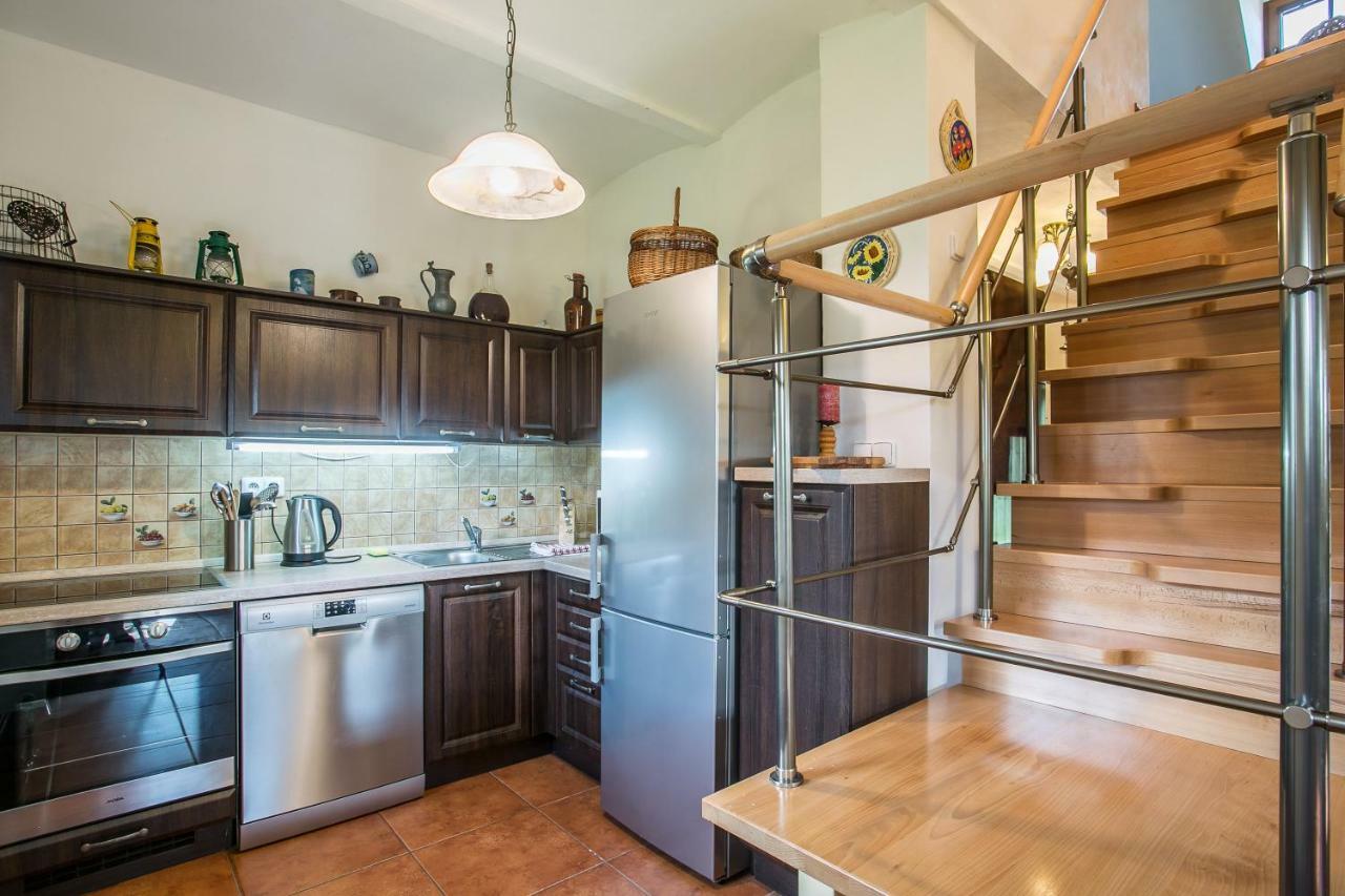 Villa Lypche Bešeňová Extérieur photo